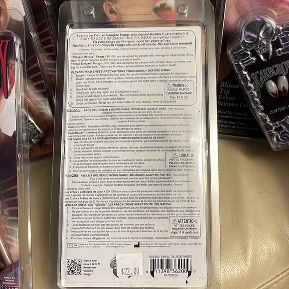 Scarecrow vampire fangs 🍷 - Picture 2 of 3